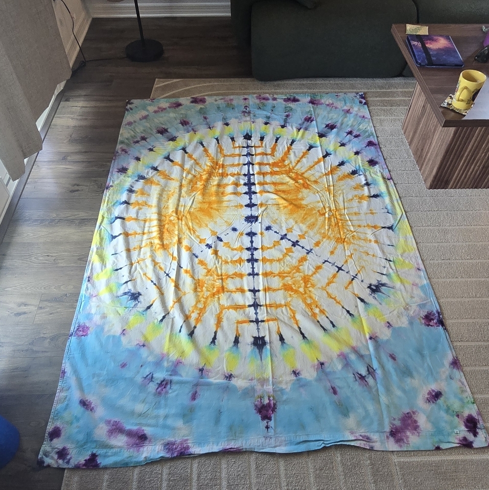Hand Tie Dye Peace Sheet
